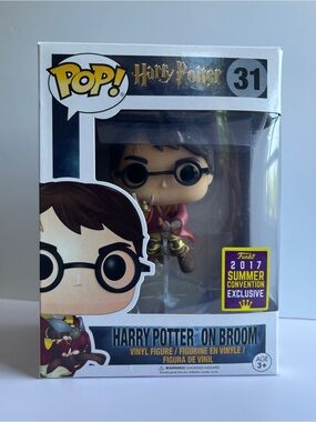 Funko POP Harry Potter on Broom #31 Vinyl Figure Special Edition